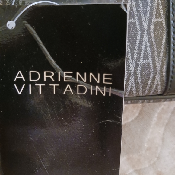 Adrienne Vittandini laptop/travel bag - Picture 6 of 9